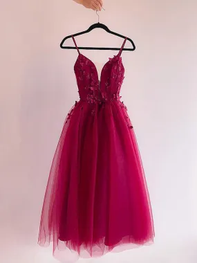 A Line V Neck Burgundy Prom Dresses with Lace Appliques, Burgundy Lace Homecoming Dresses, Short Burgundy Formal Evening Dresses