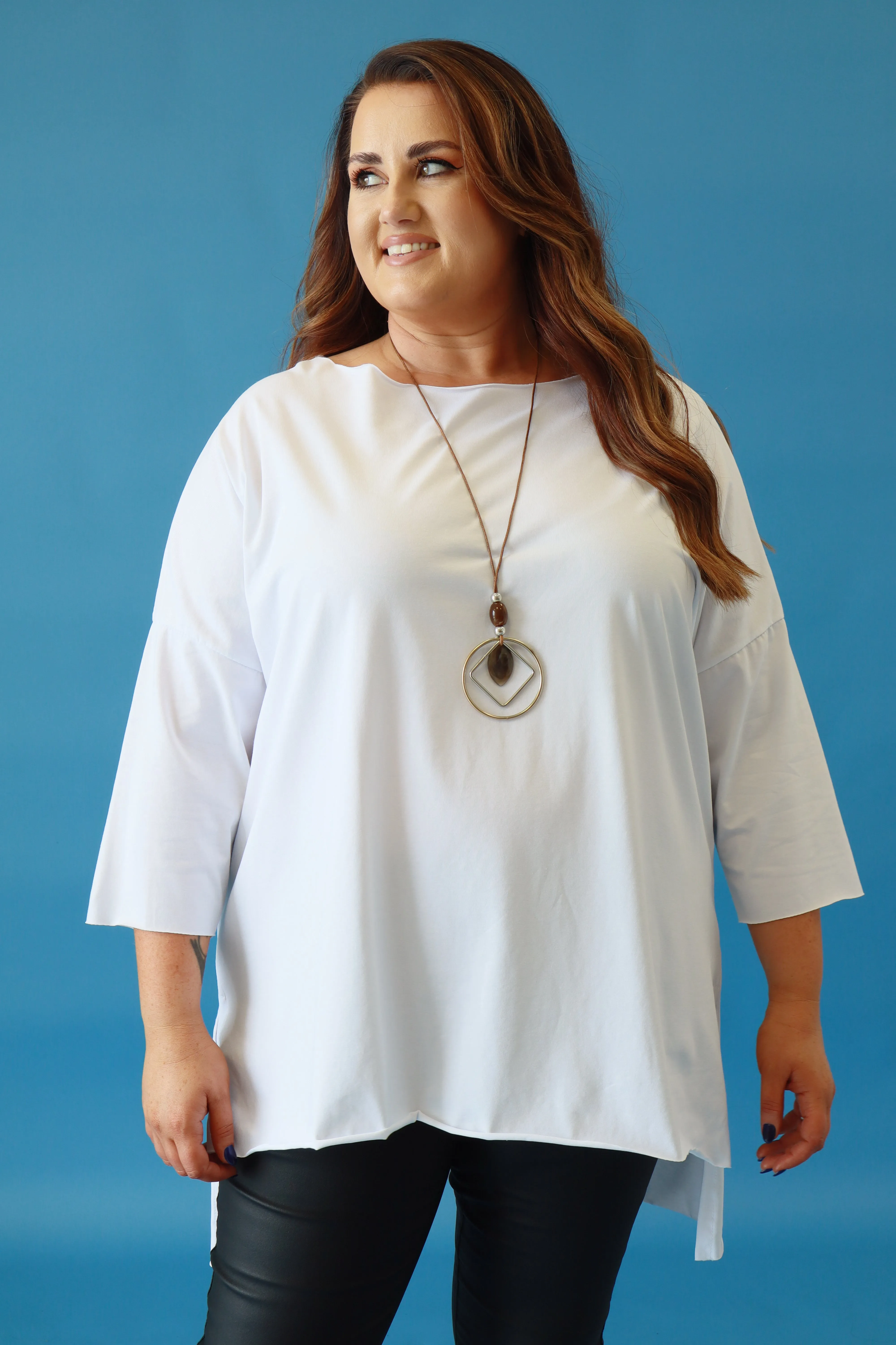 Ava Top with Necklace in White