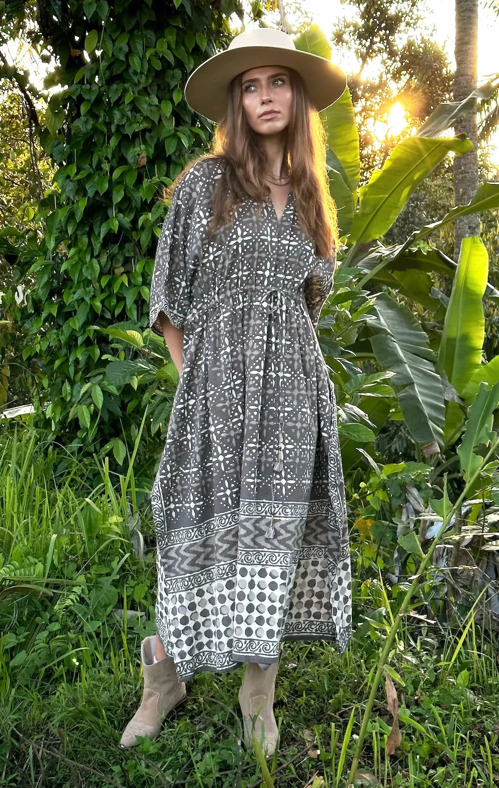 Block-Printed Cotton Kaftan in Cedar