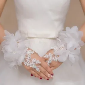 Corsage Style Rhinestone Lace Fingerless Wedding Gloves