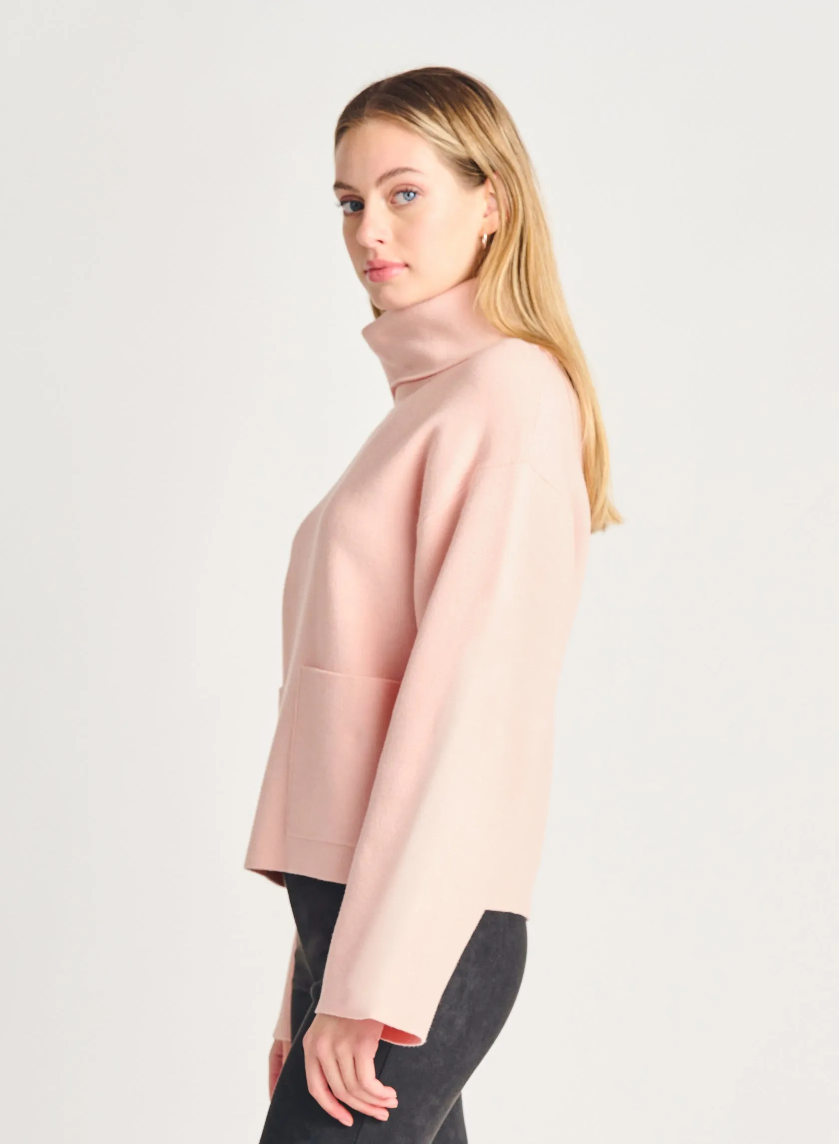 Dex Faye Funnel Neck Sweater Top