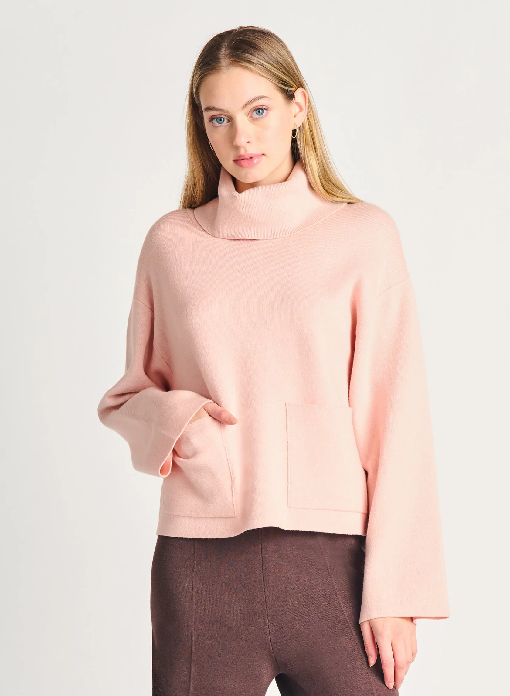 Dex Faye Funnel Neck Sweater Top