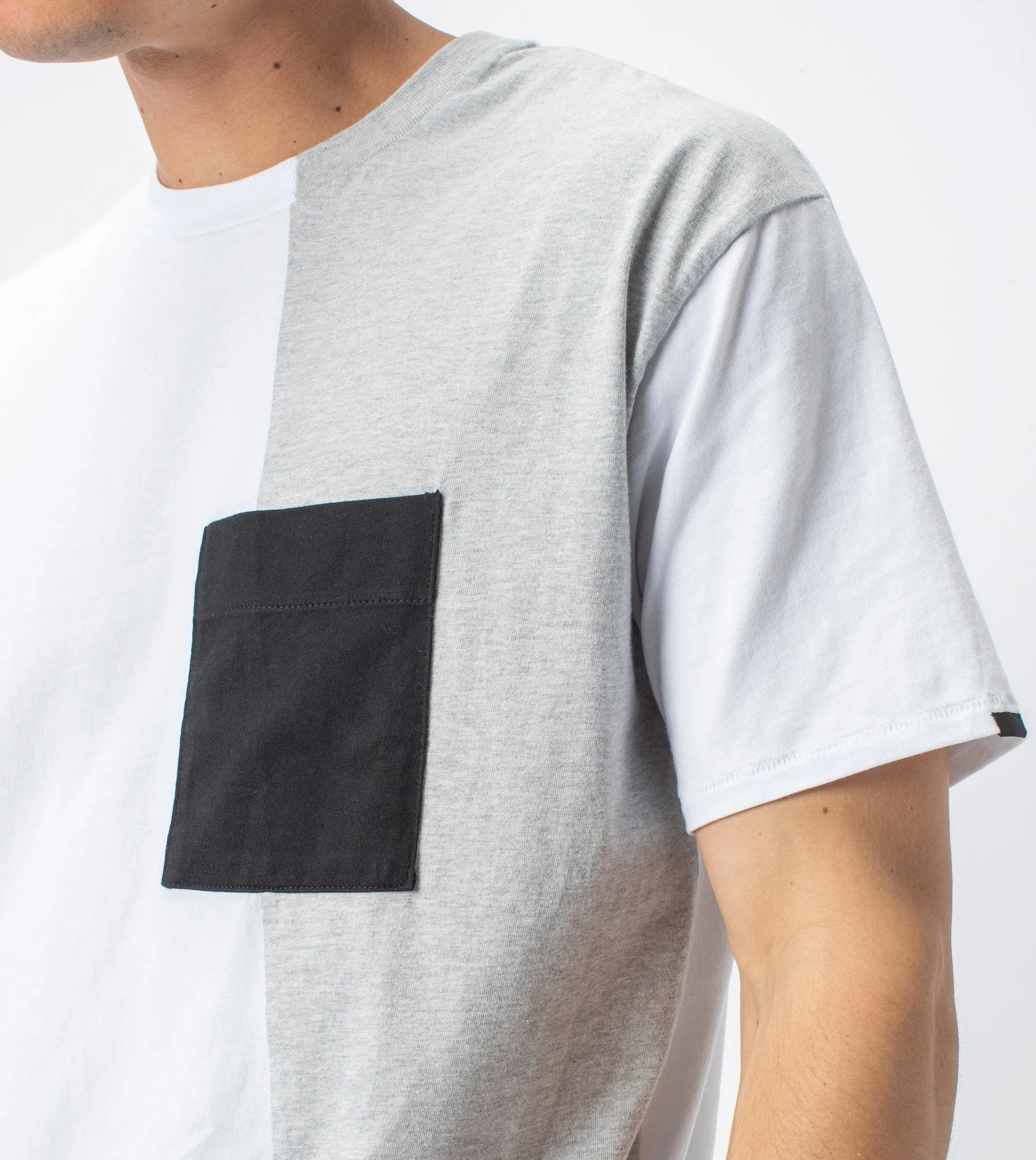 Overlay Box Tee White/Silver Marle