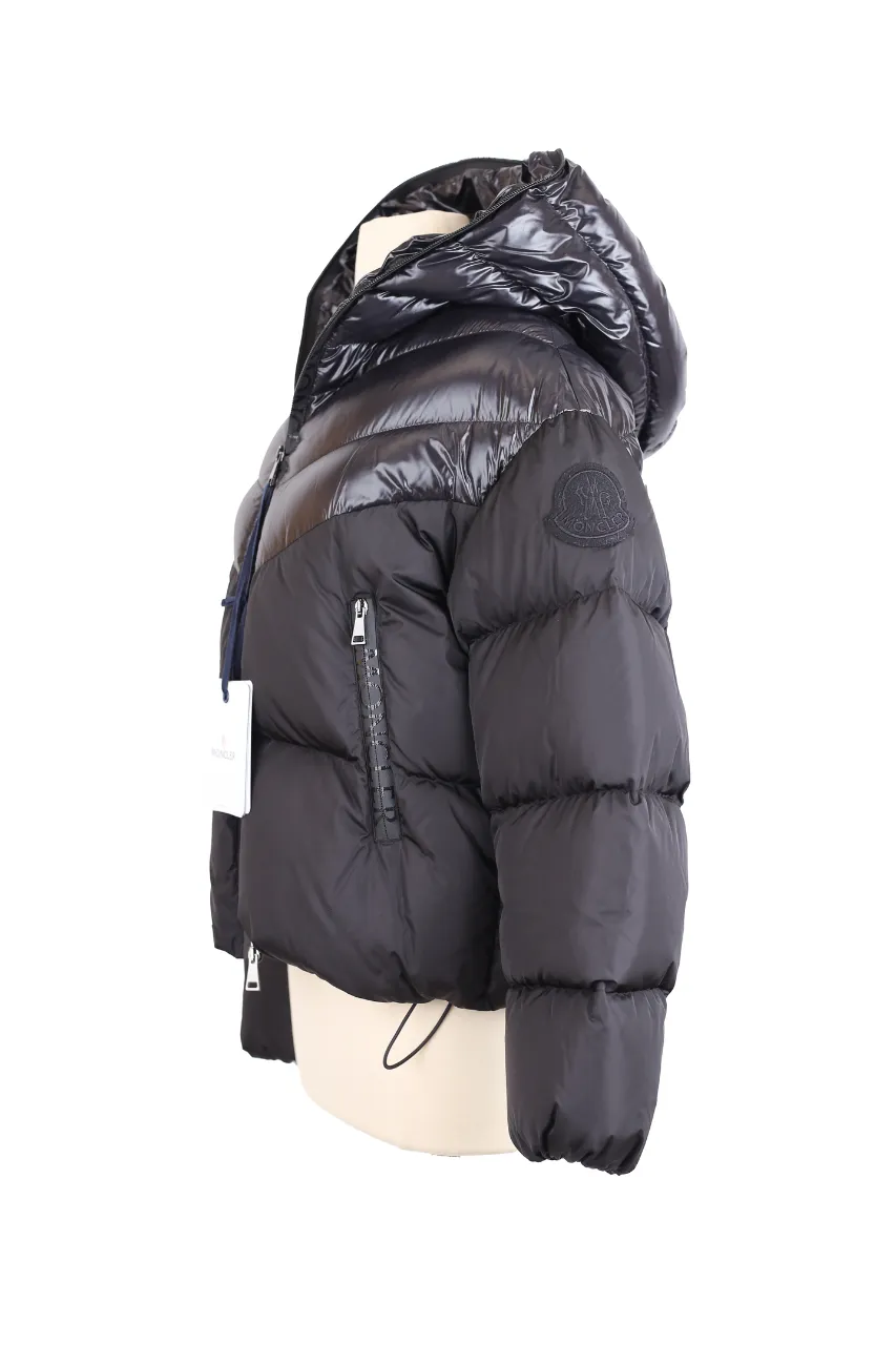 Short Down Puffer Jacket w/ Hood