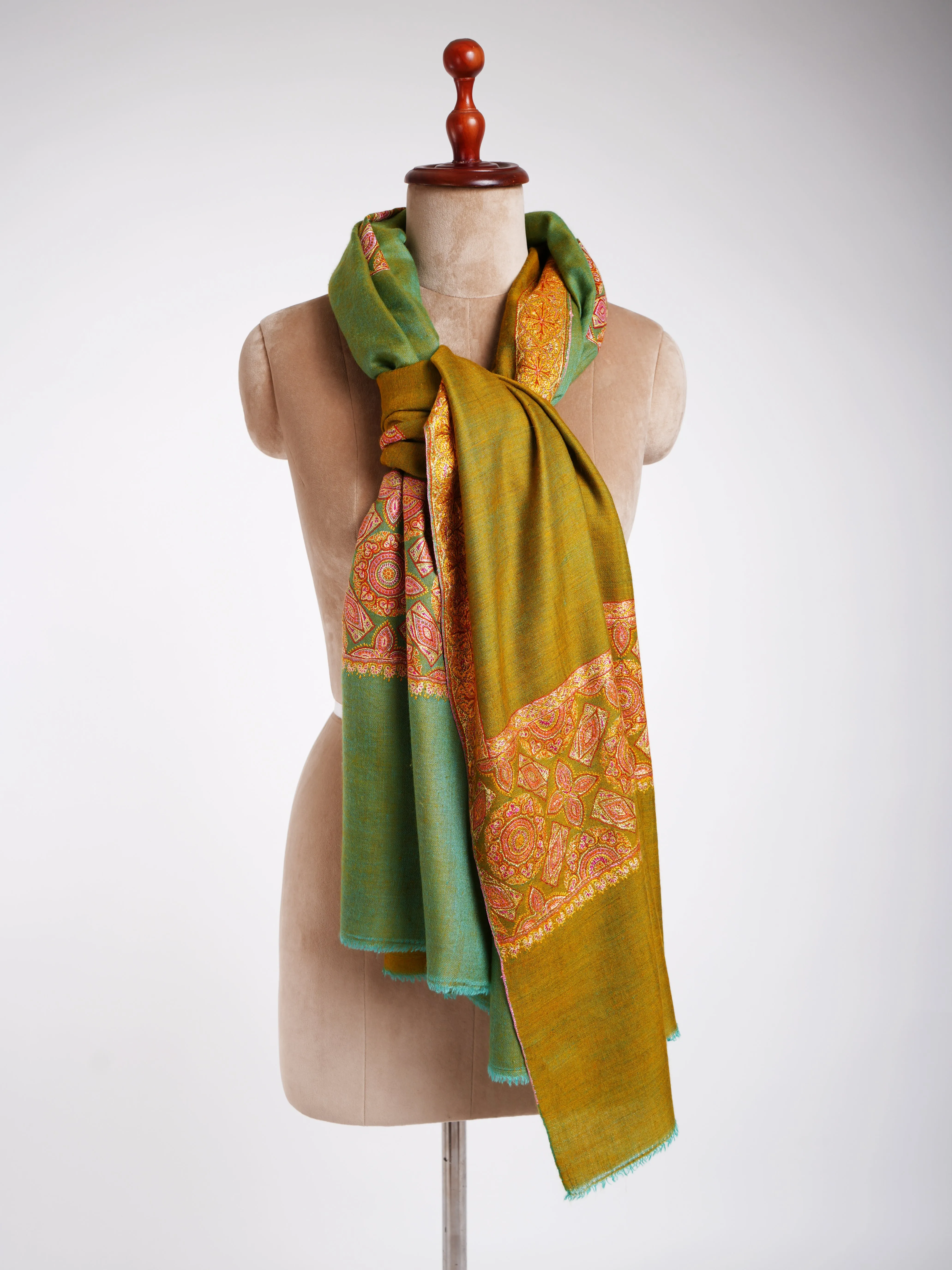 Silk Sozni Dorukha Pashmina Shawl Green