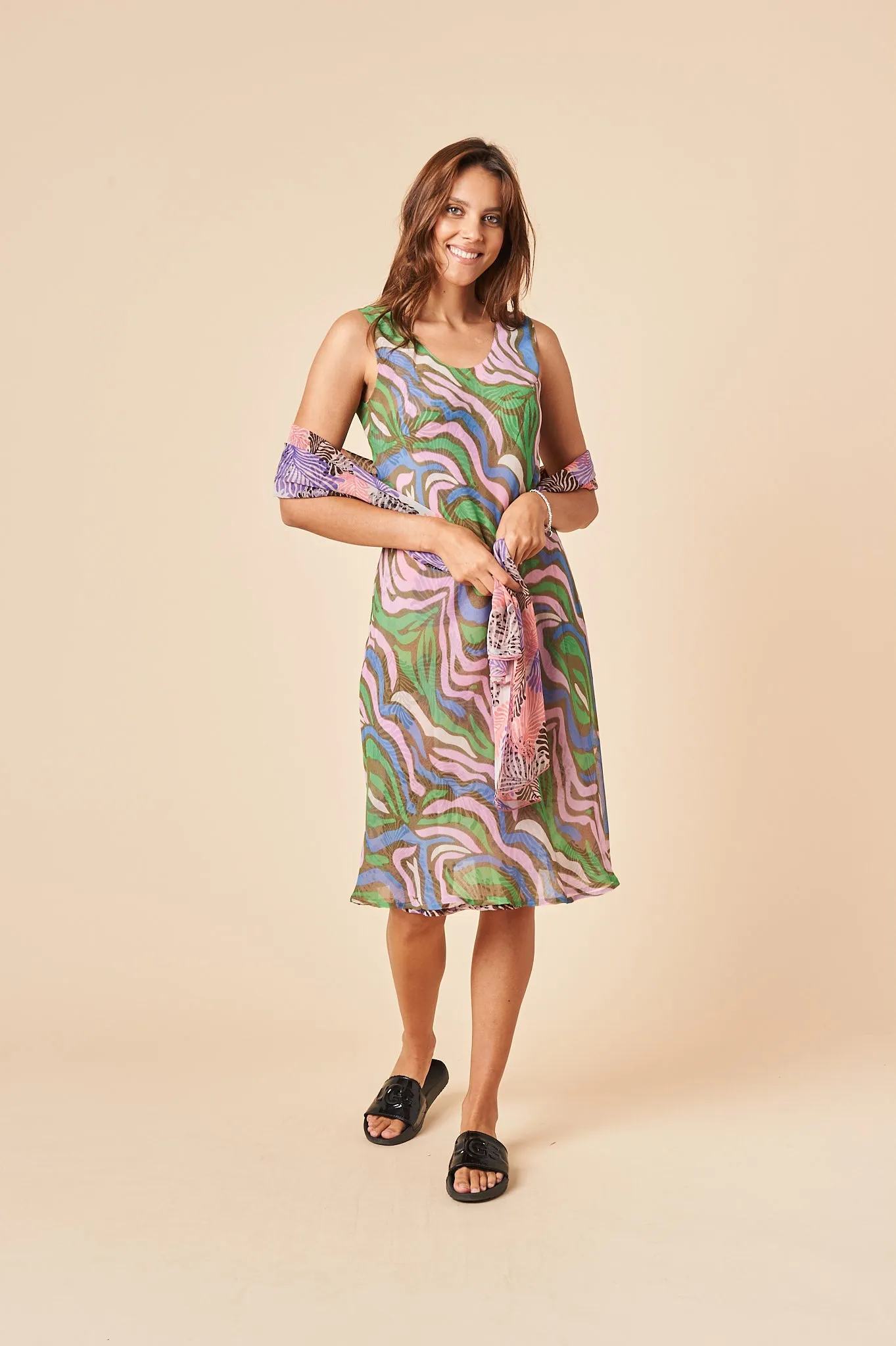 THE BOHO REVERSIBLE DRESS IN PASTEL PRINT