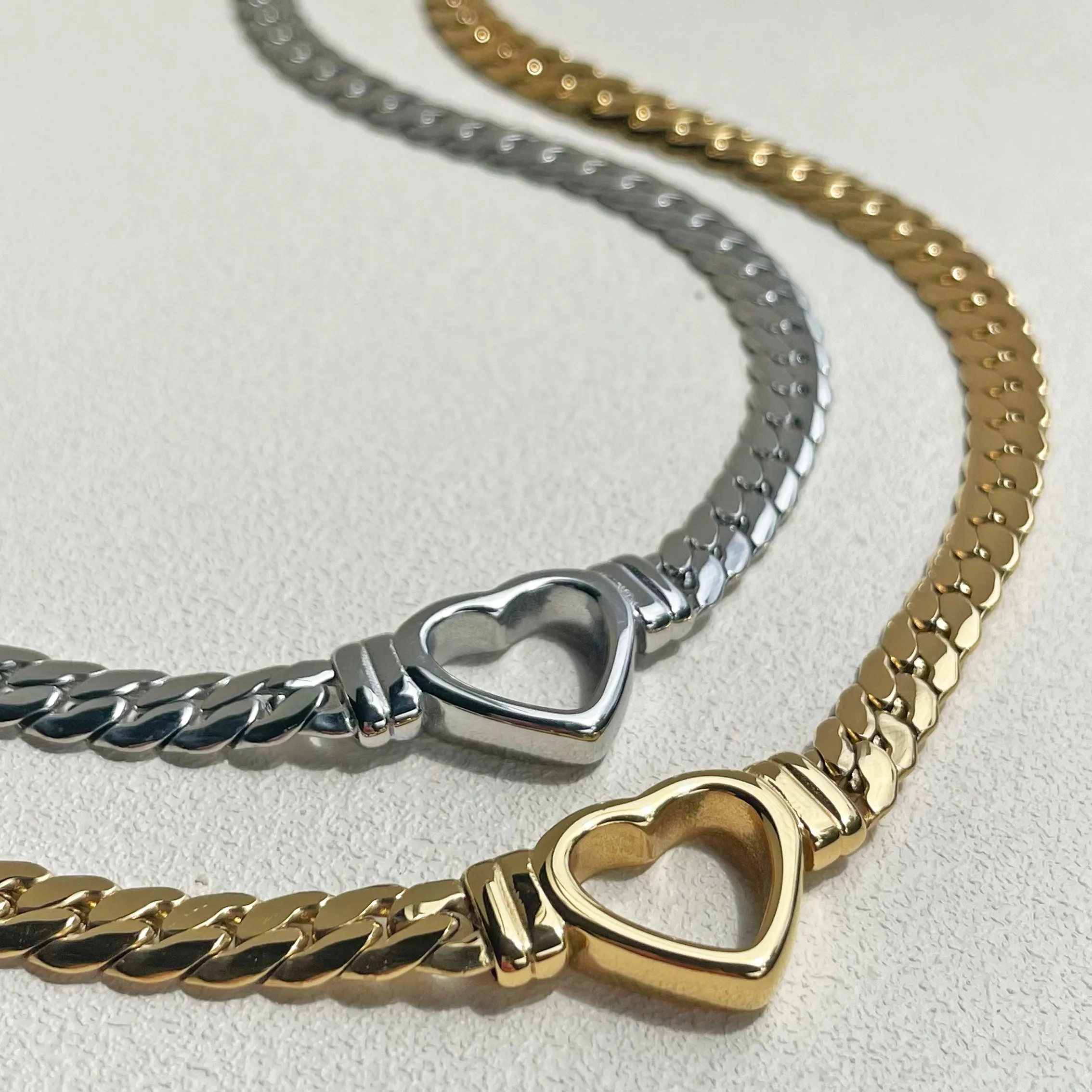 Valentine Heart Necklace - Gold