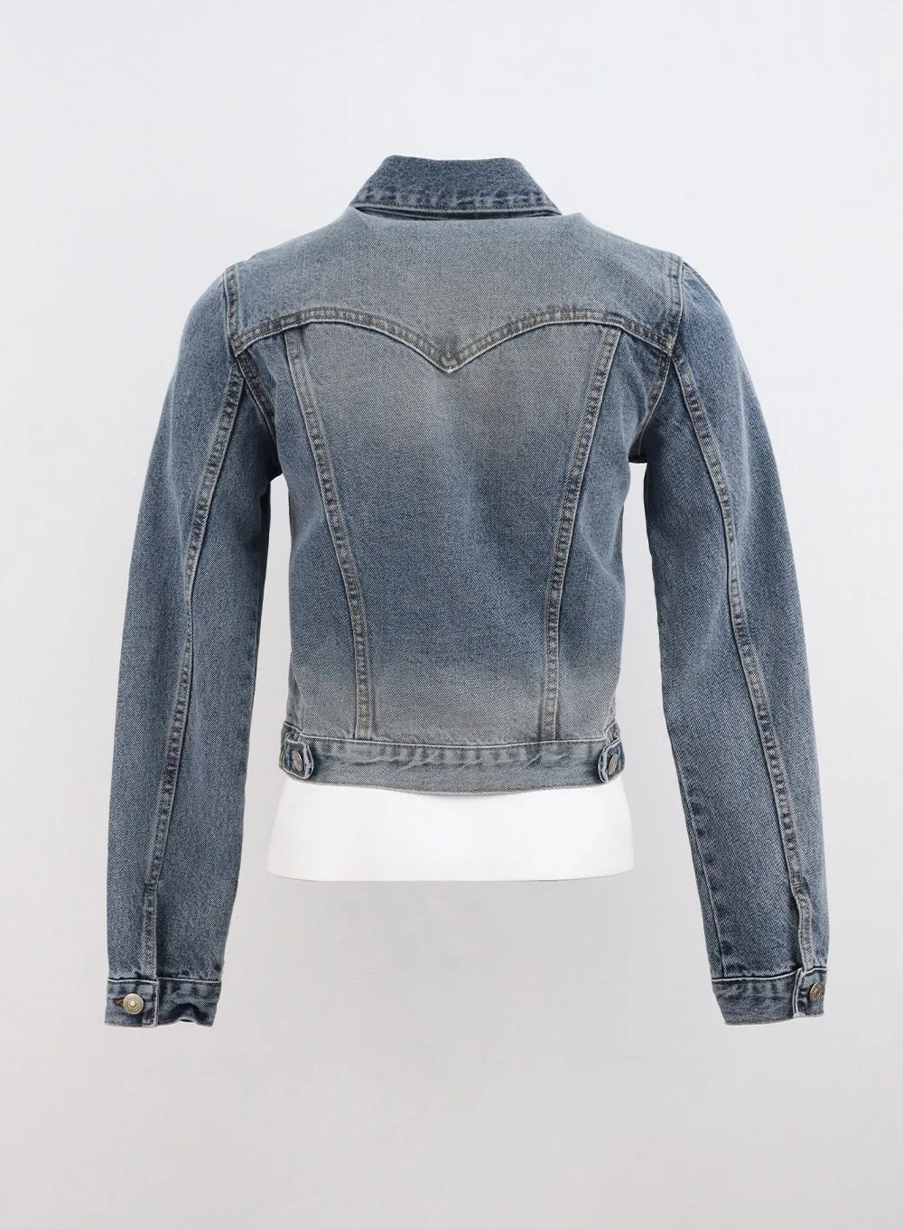 Washed Denim Buttoned Jacket CO318