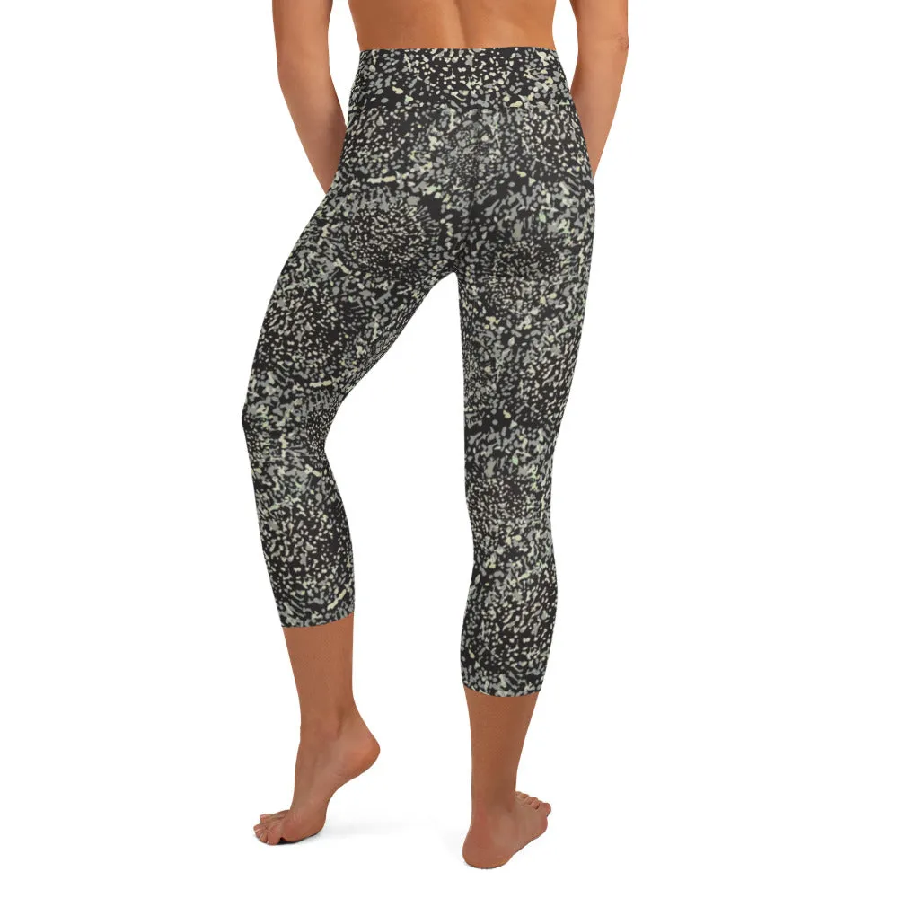 Yoga Capri Leggings in Grey Abstract Floral Print